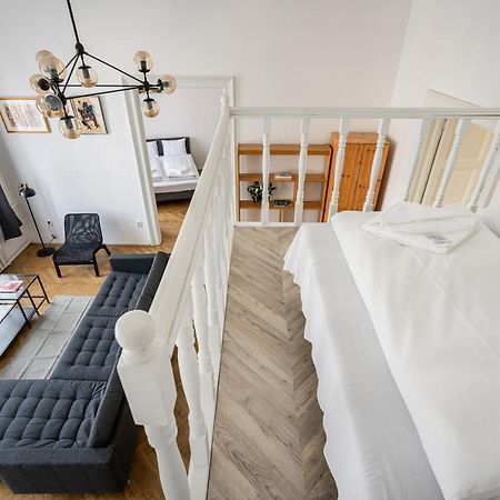 Setting Sun Apartment 布达佩斯 外观 照片